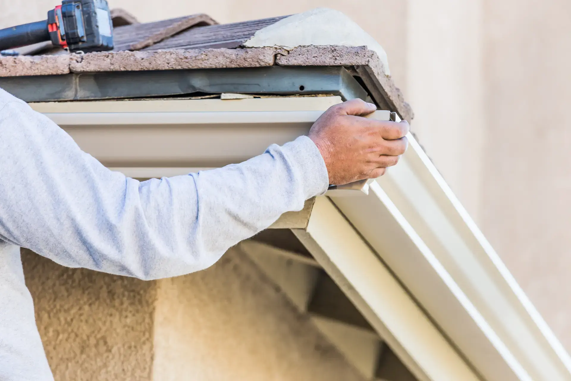 Gutters service in New York