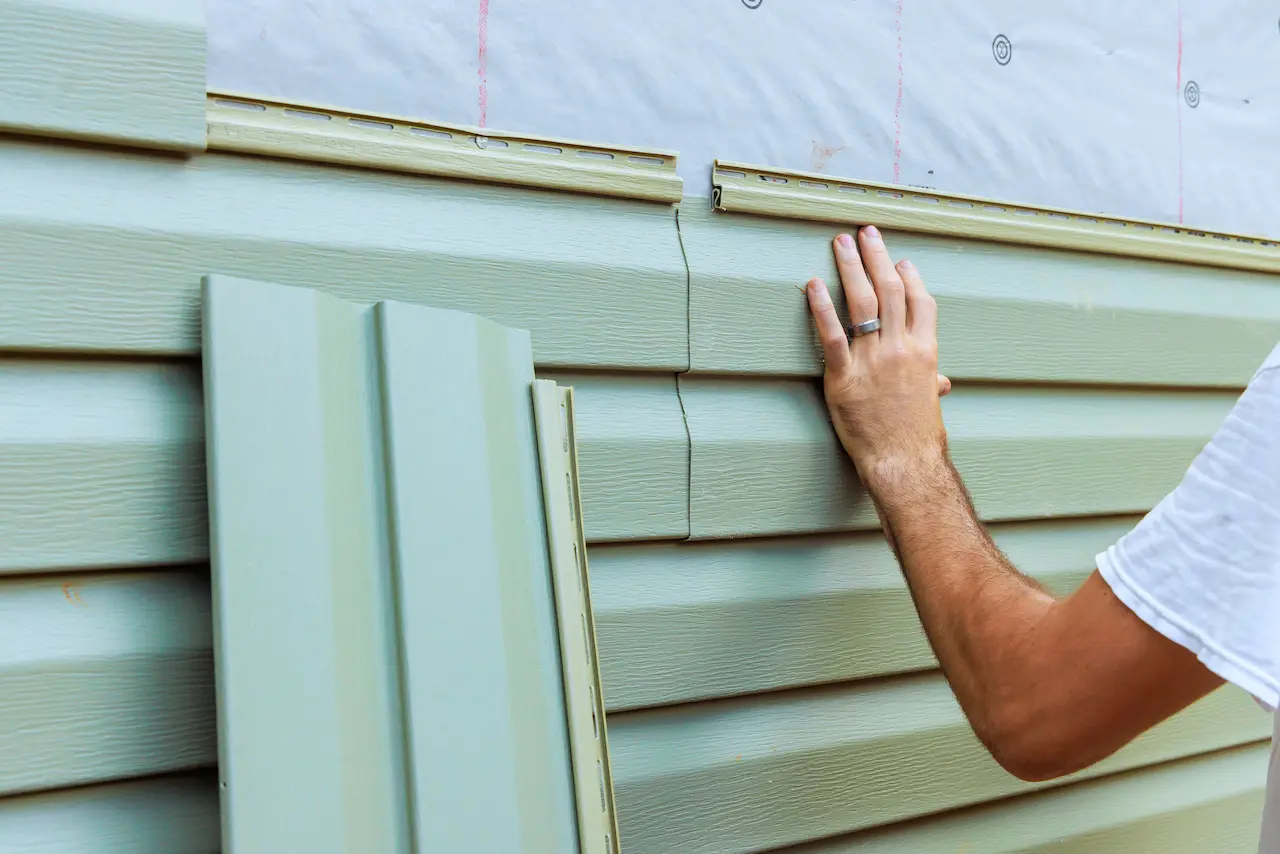 Siding repair in New York